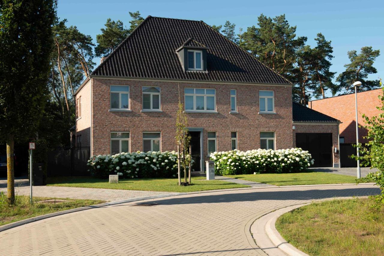 Studiobeerse Met Sauna Zwembad En Spa Apartment Luaran gambar